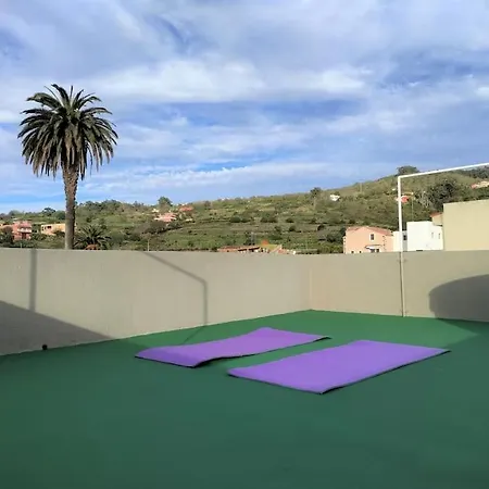 Casa Nogal بيت للعطل *